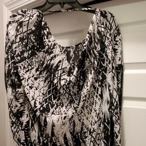 Women's polyester/sheer blouse,  black & white pattern